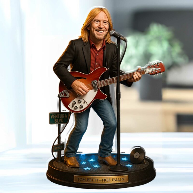 TPT Acrylic Standee MNG5425NVH - Image 5